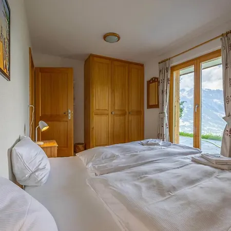 Le Papillon - Calm, Sunny, Spacious Chalet Nendaz