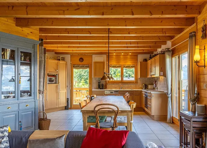 Le Papillon - Calm, Sunny, Spacious *