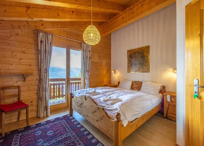 Le Papillon - Calm, Sunny, Spacious Dağ evi Nendaz