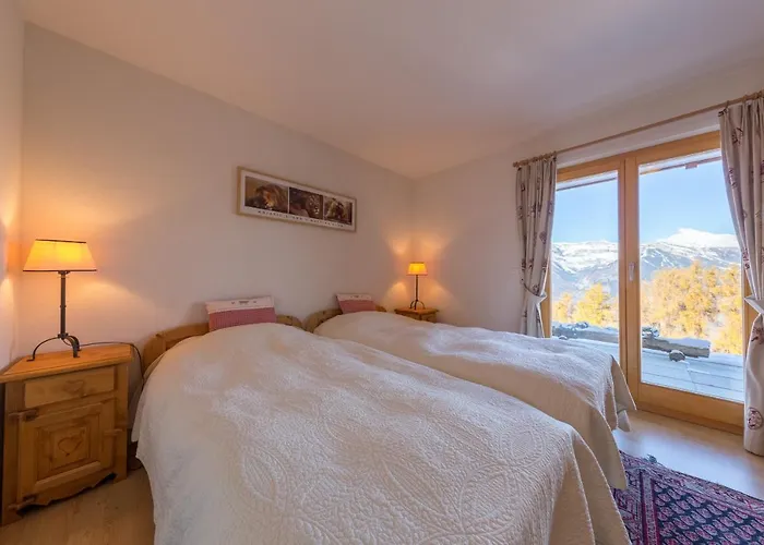 Le Papillon - Calm, Sunny, Spacious Dağ evi *