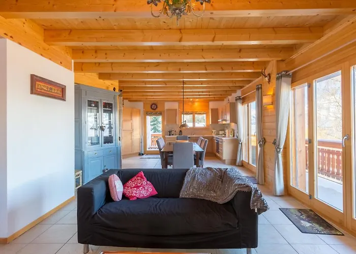 Le Papillon - Calm, Sunny, Spacious *