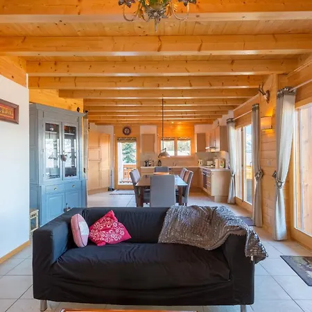 Le Papillon - Calm, Sunny, Spacious *